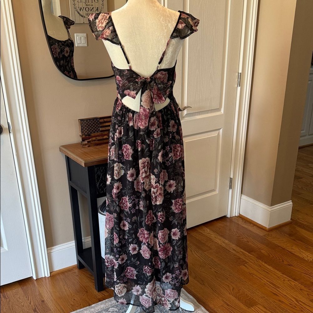 Lovestitch Black Floral Maxi Dress Open Back Tie Back Size Large